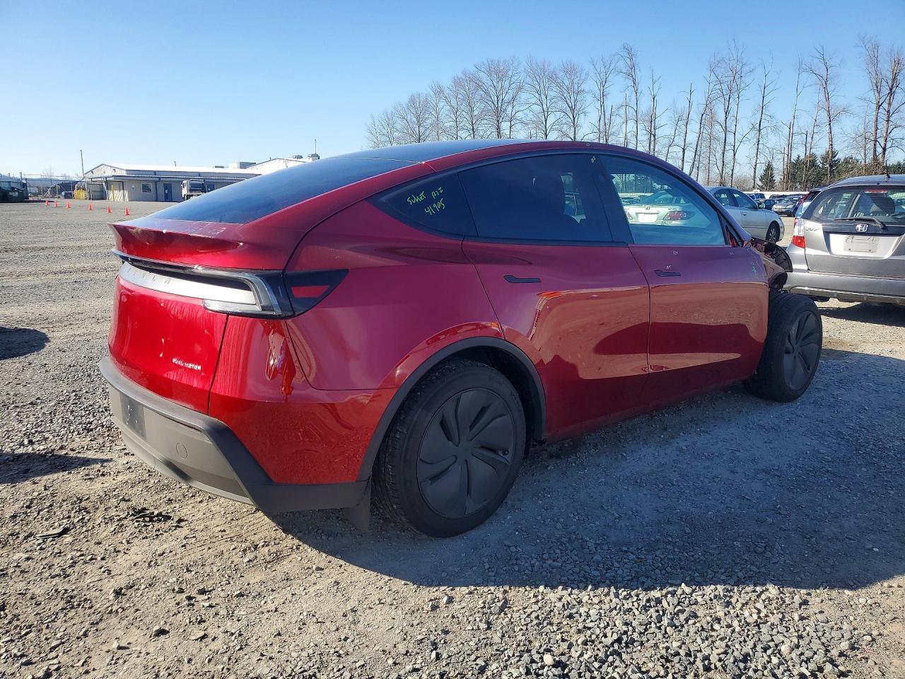 2026 Tesla Model Y - Фото 3
