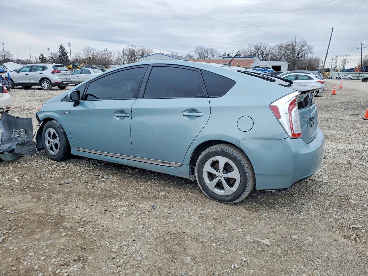 2014 Toyota Prius Four - Фото 2