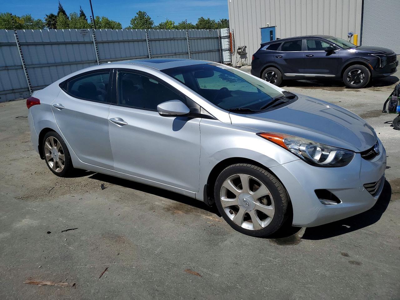 2013 Hyundai Elantra Limited - Фото 4