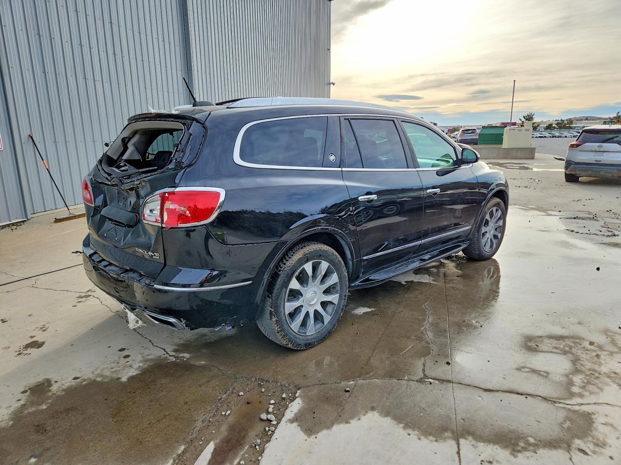2017 Buick Enclave - Image 3