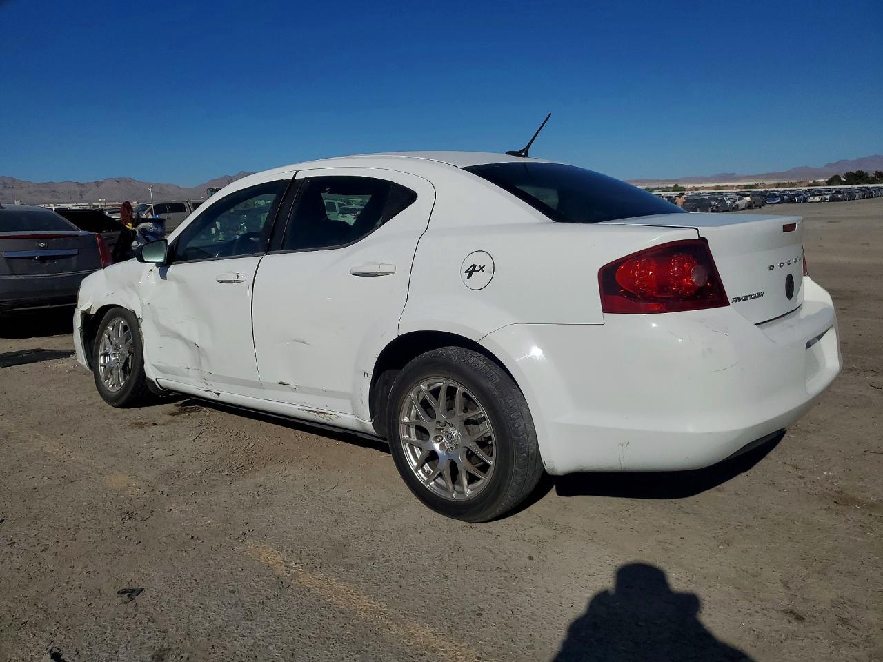 2013 Dodge Avenger Se - Фото 2
