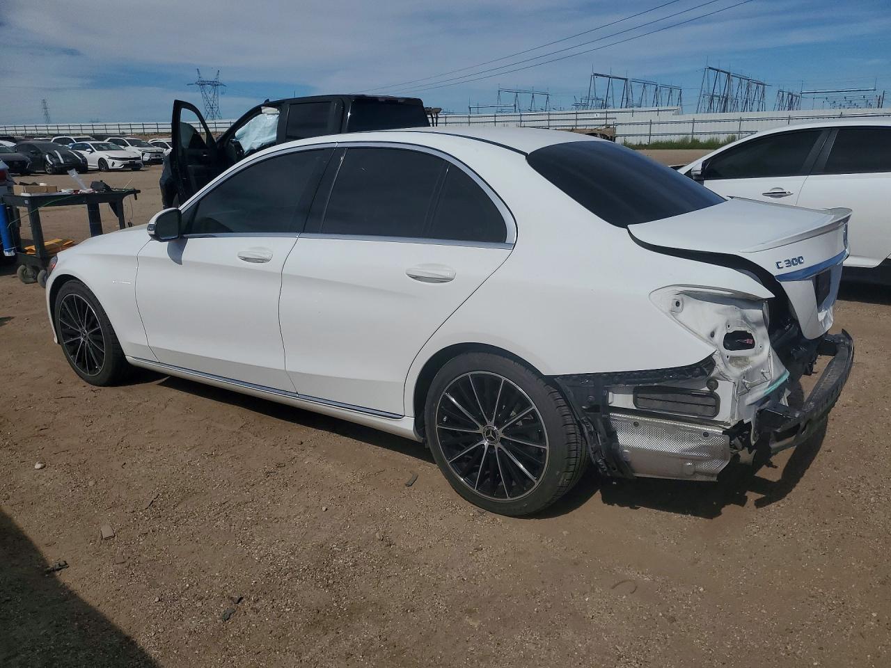2019 Mercedes-Benz C 300 - Фото 2