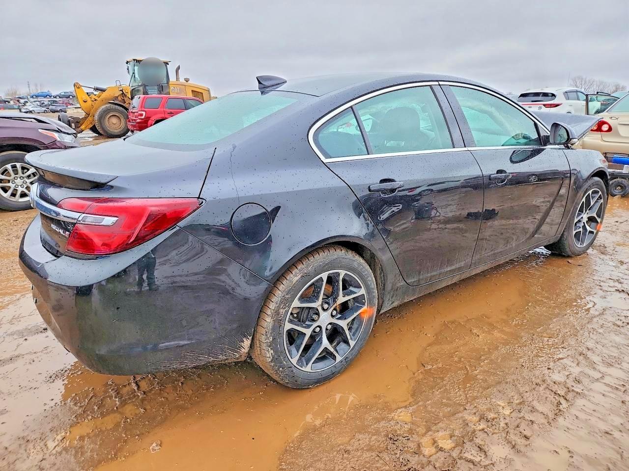 2017 Buick Regal Sport Touring - Фото 3