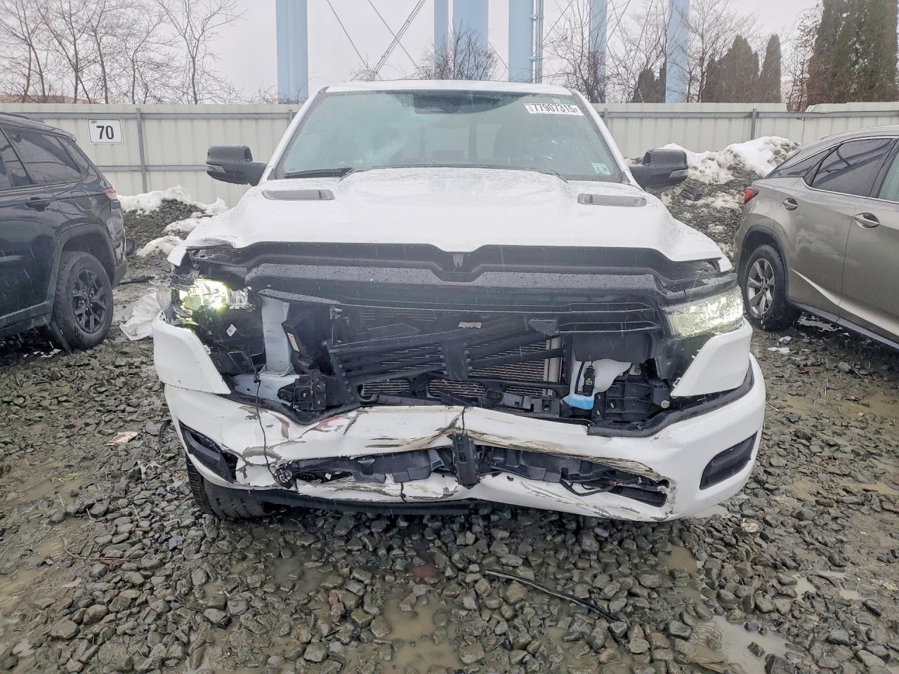 2025 Ram 1500 Laramie - Фото 5