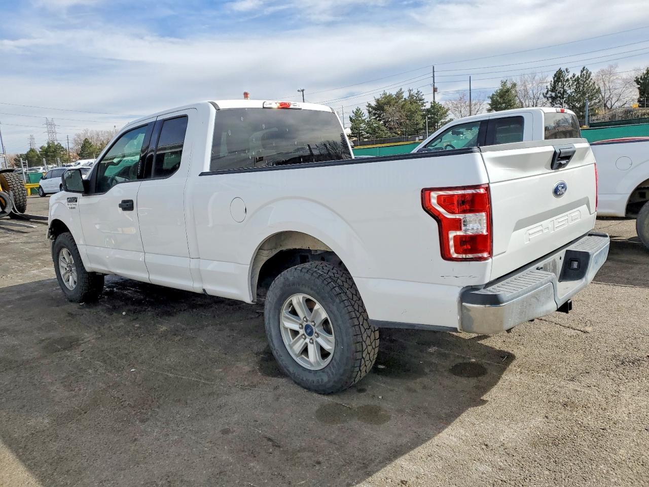 2018 Ford F150 Super Cab - Image 2