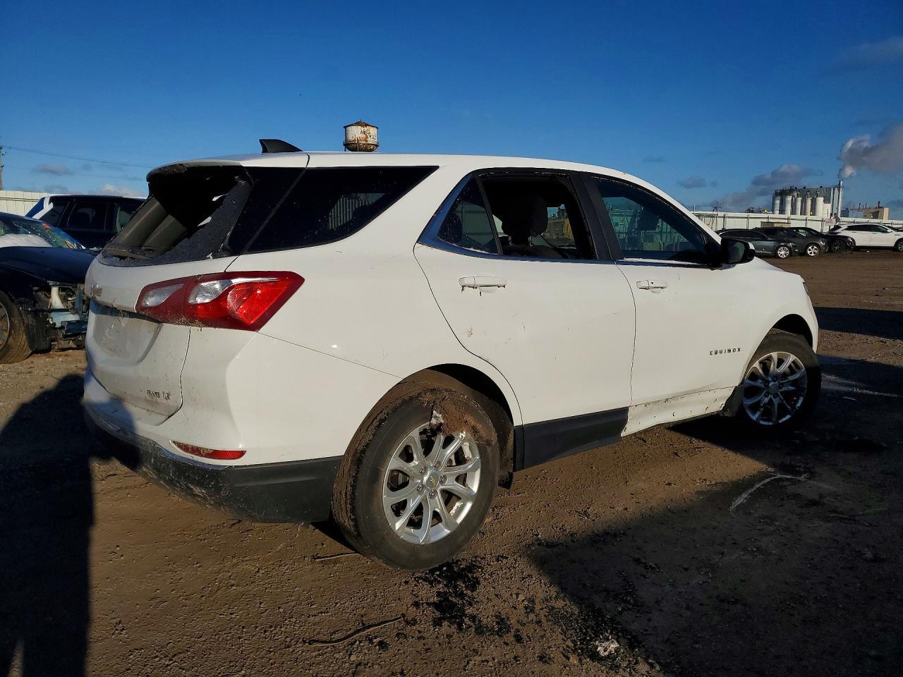 2021 Chevrolet Equinox Lt - Фото 3