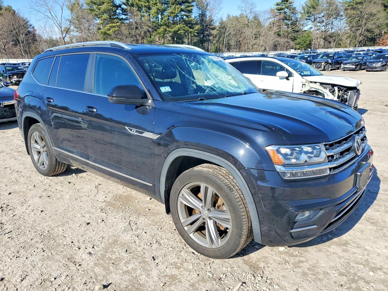 2018 Volkswagen Atlas Se - Фото 4