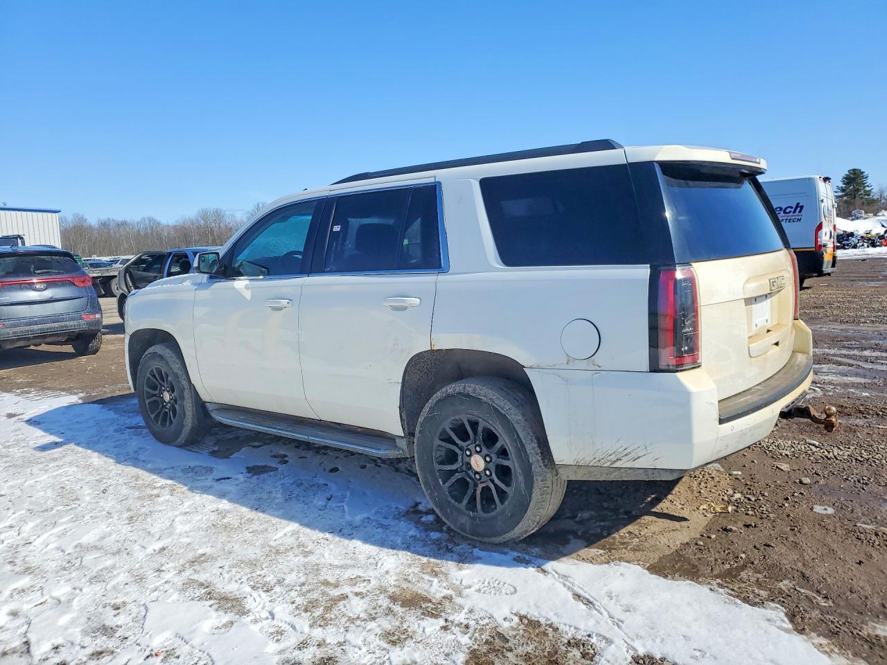 2015 GMC Yukon Sle - Фото 2