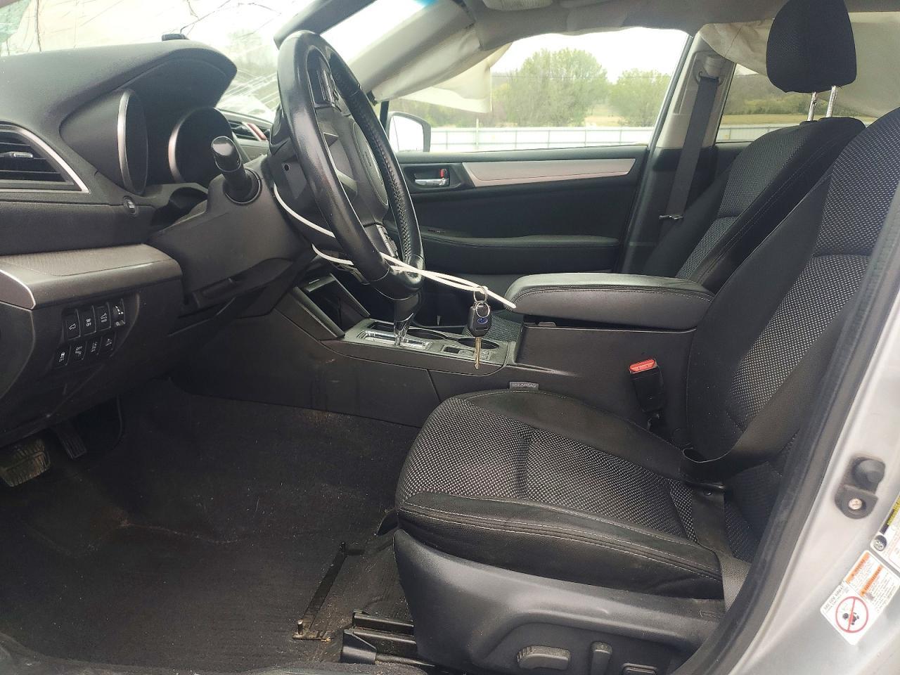 2016 Subaru Outback 2.5I Premium - Image 7