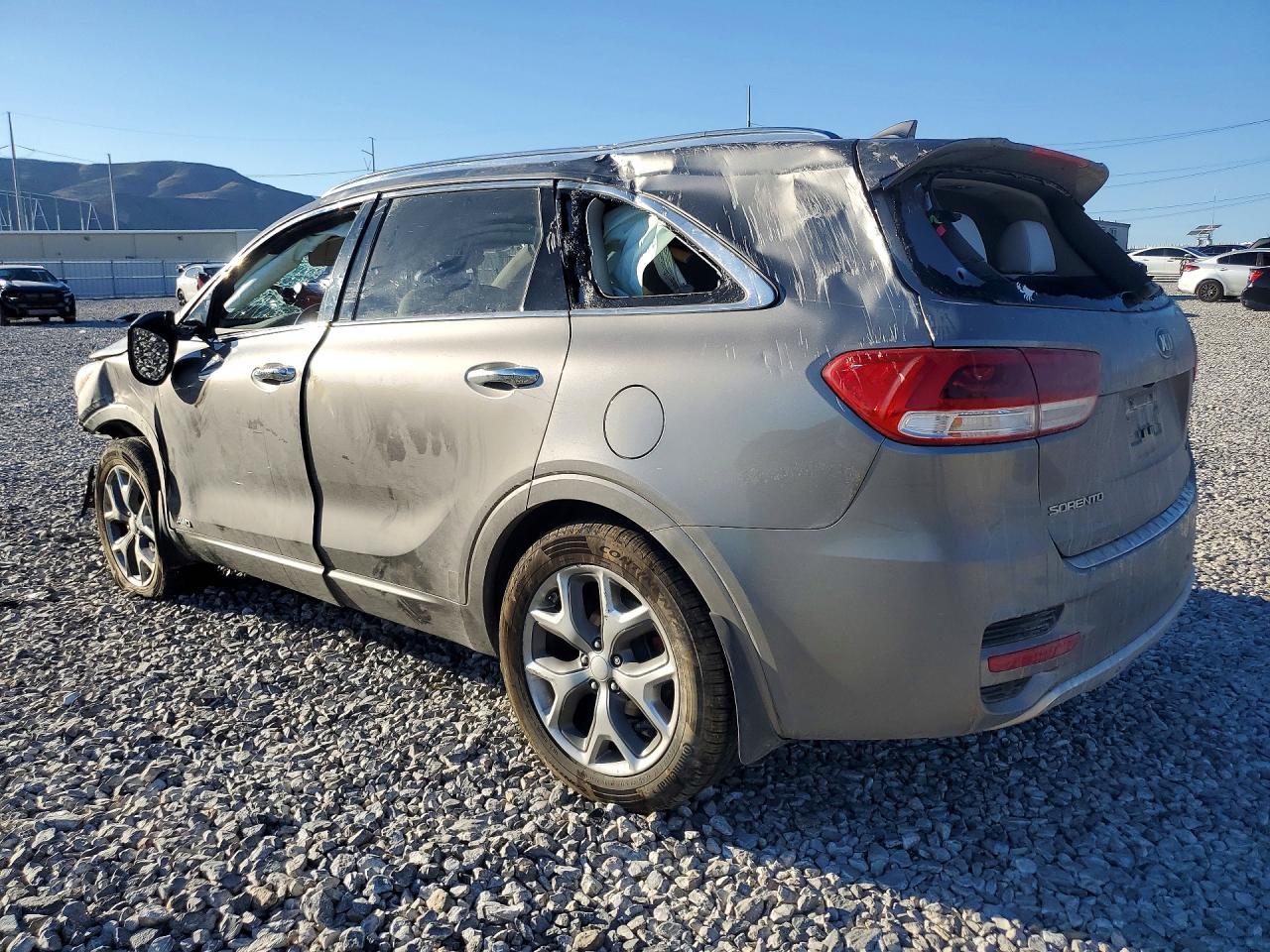 2016 Kia Sorento Sx V6 - Фото 2
