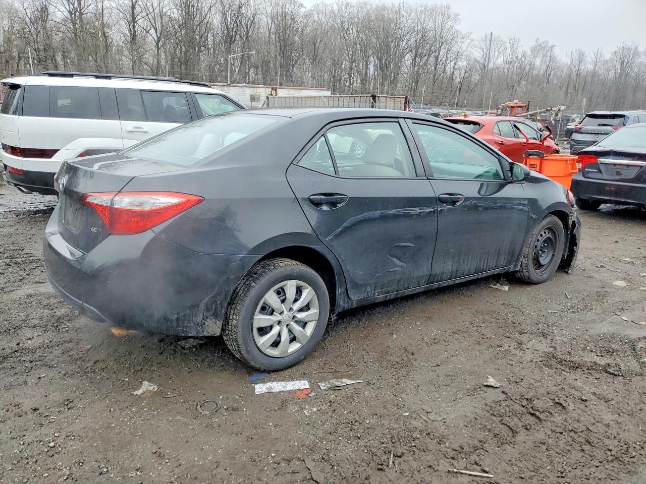 2014 Toyota Corolla Le - Фото 3