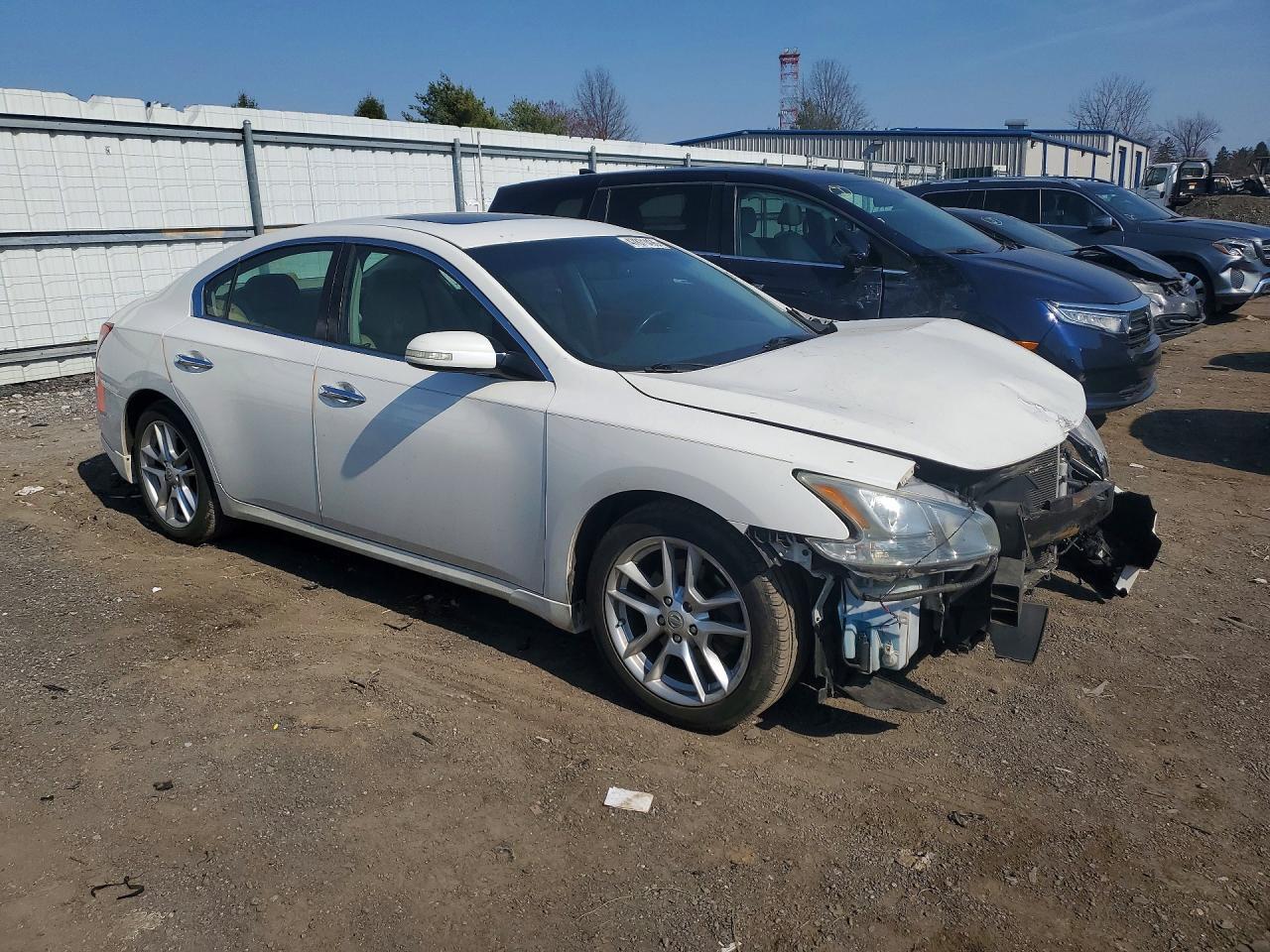 2009 Nissan Maxima 3.5 S - Image 4