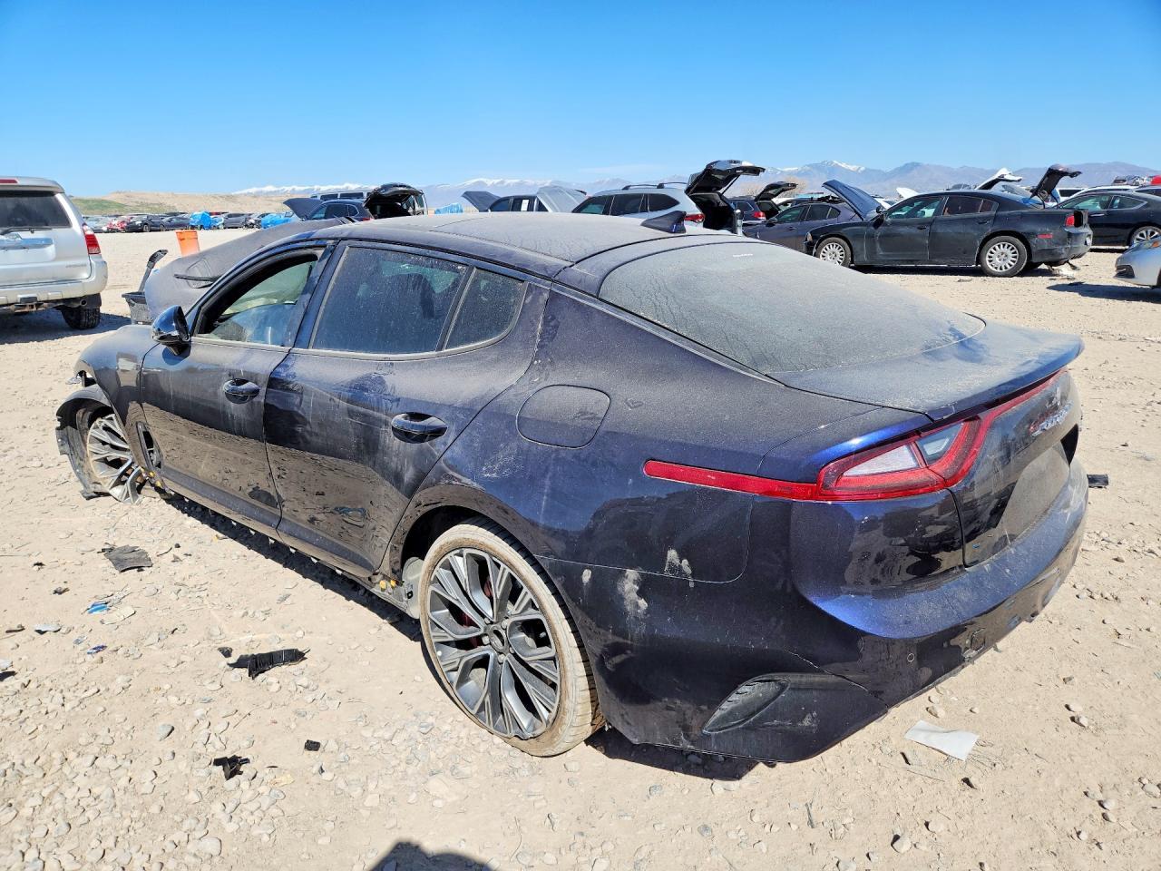 2020 Kia Stinger Gt - Image 2