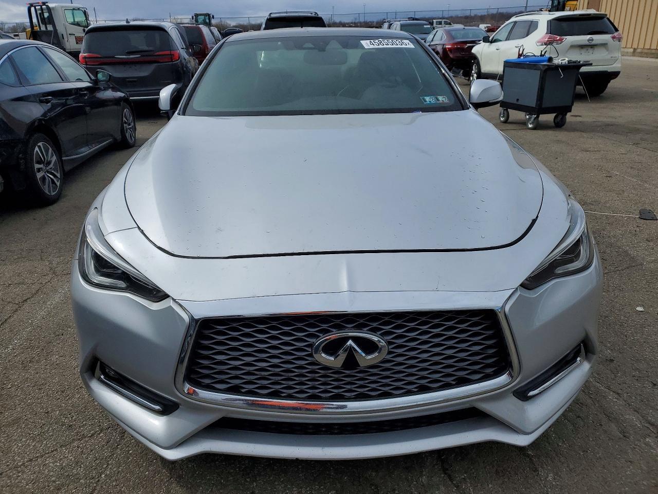 2017 Infiniti Q60 3.0T Premium - Фото 5