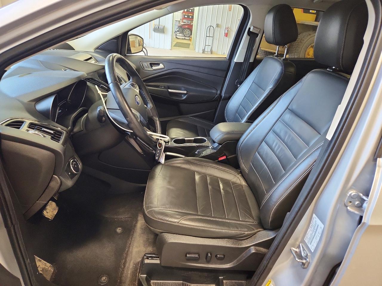 2015 Ford Escape Titanium - Фото 7