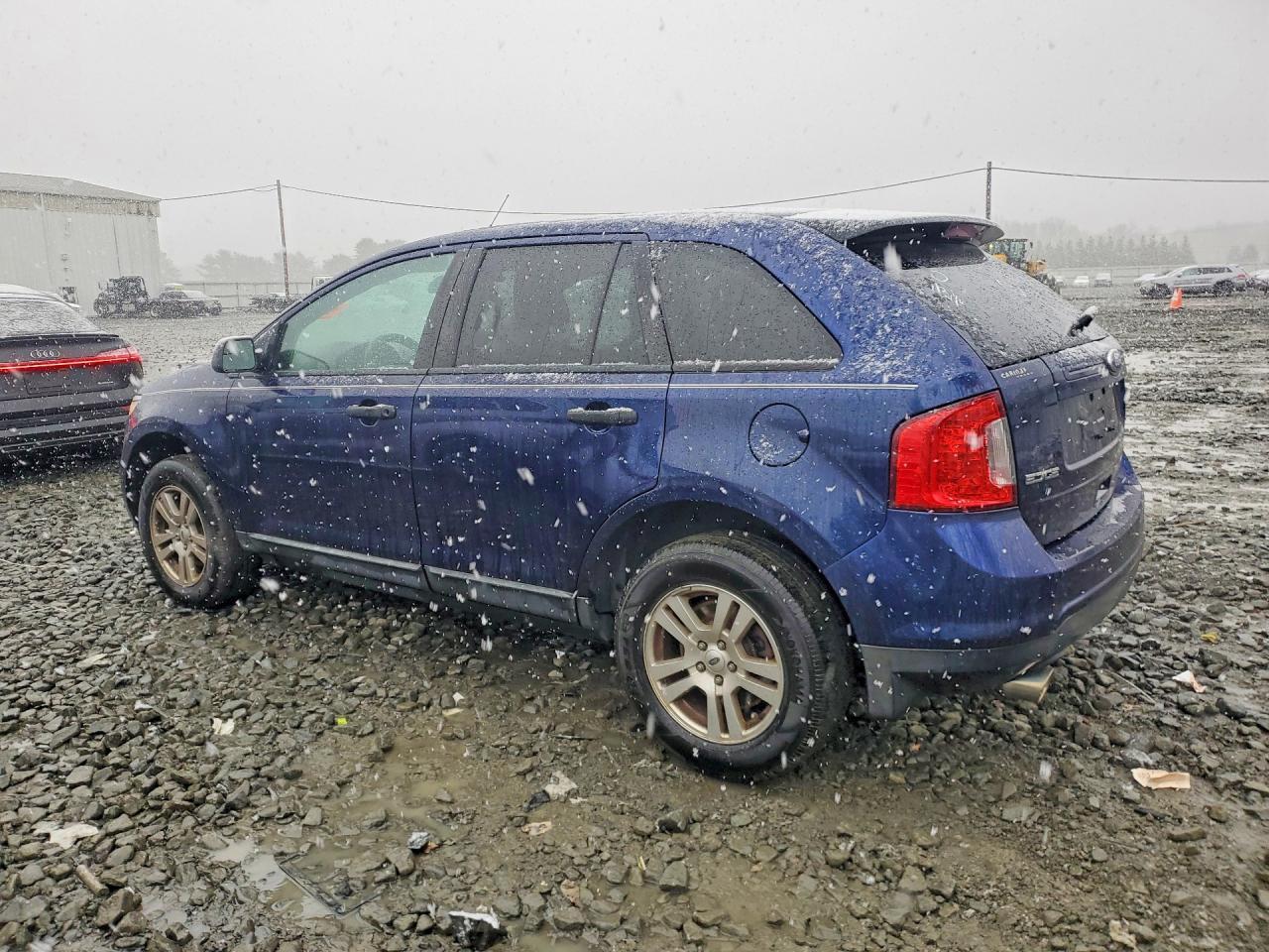 2011 Ford Edge Se - Фото 2