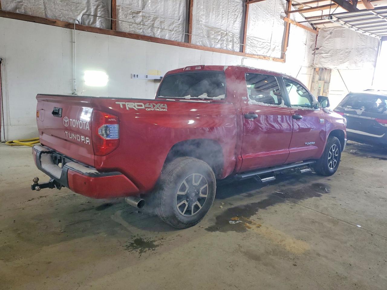 2018 Toyota Tundra Sr5 - Фото 3