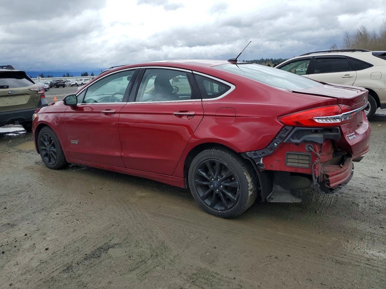 2017 Ford Fusion Se Phev - Фото 2