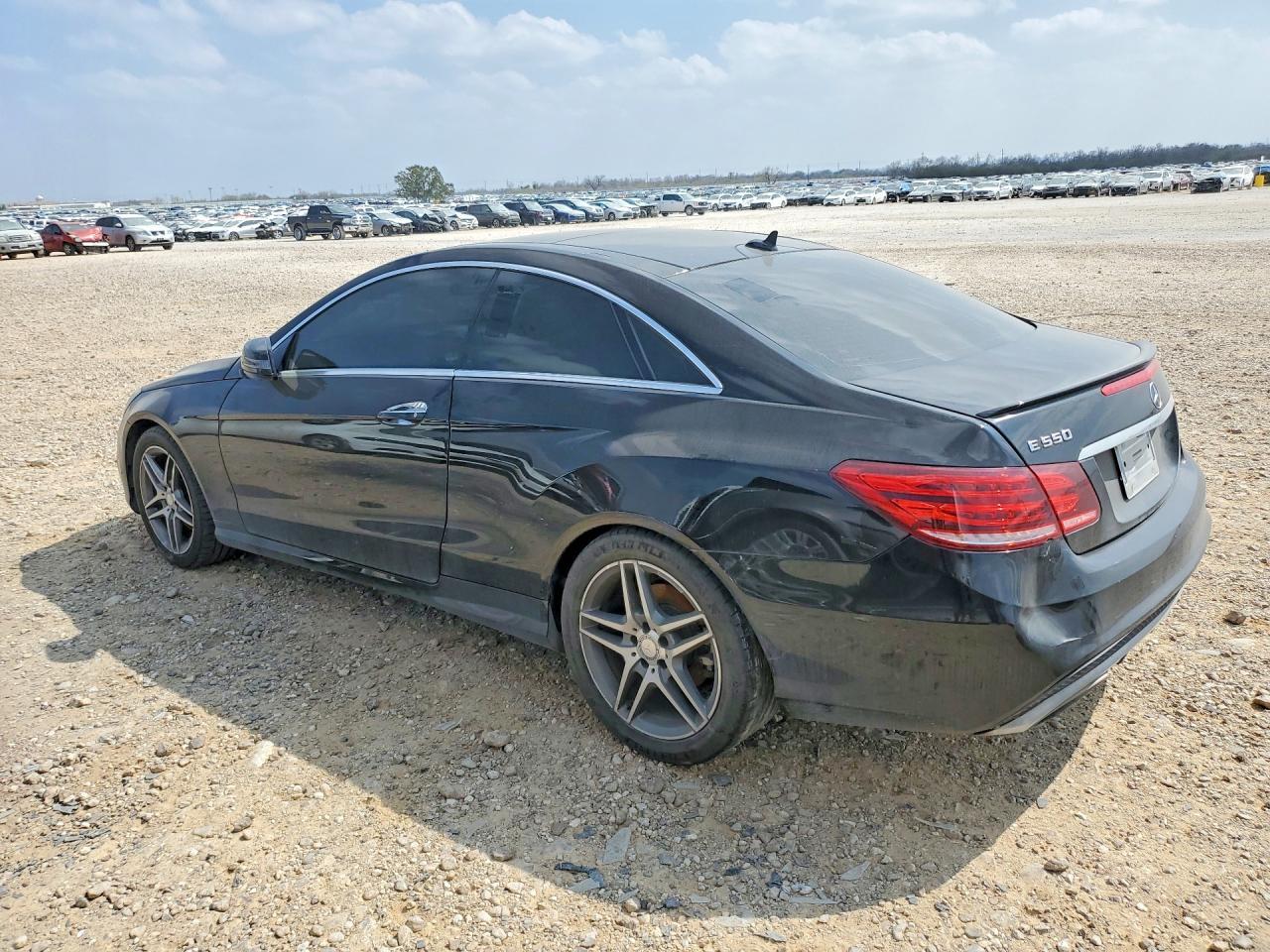 2015 Mercedes-Benz E 550 2Door Coupe - Фото 2
