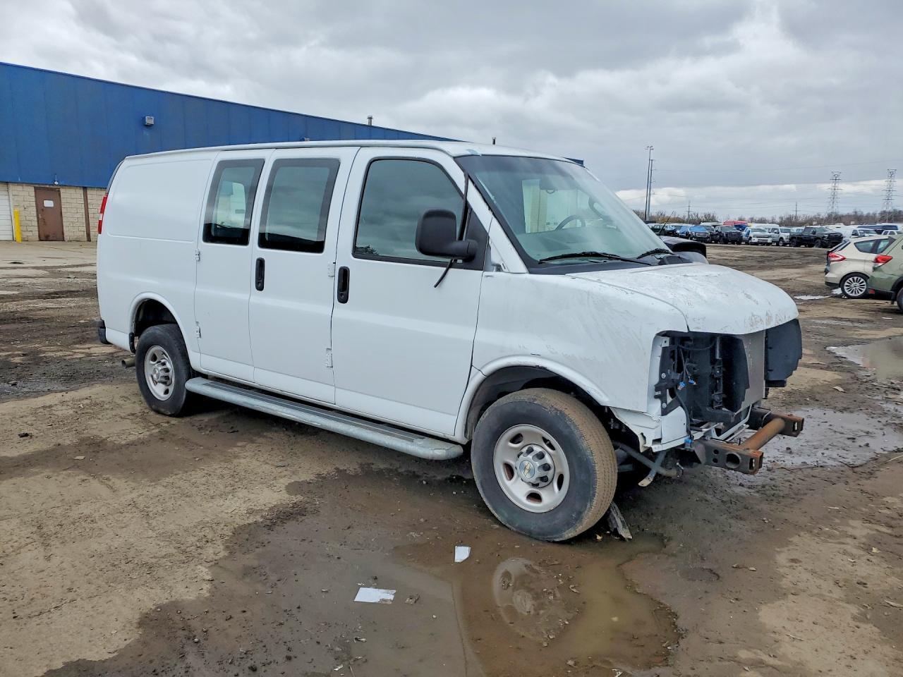 2022 Chevrolet Express G2500 - Image 4