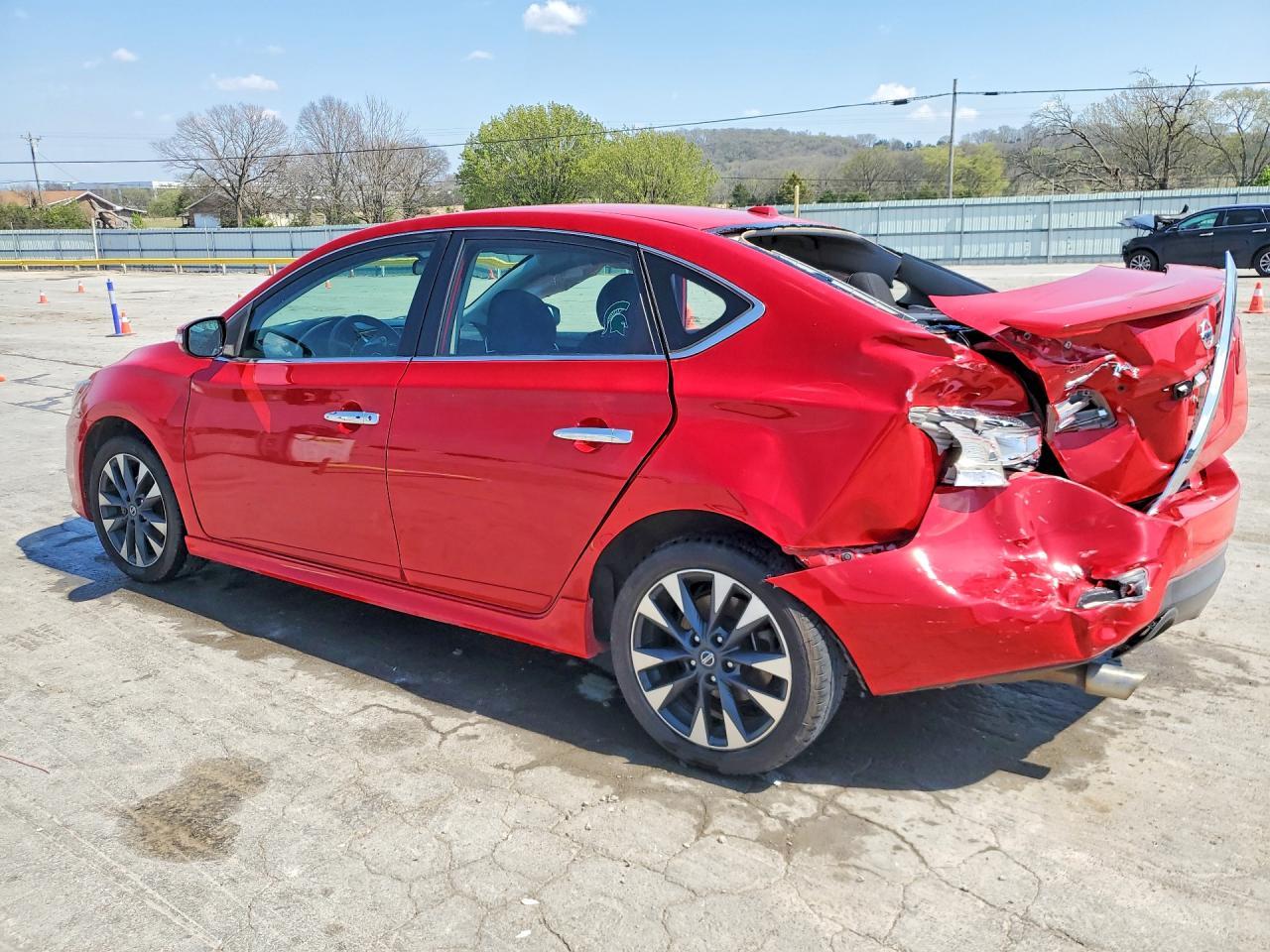 2018 Nissan Sentra Sr - Image 2