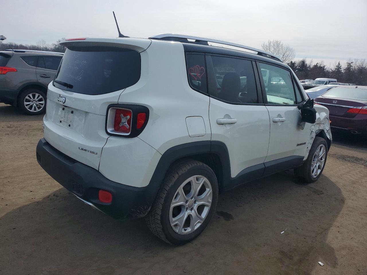 2015 Jeep Renegade Limited - Фото 3