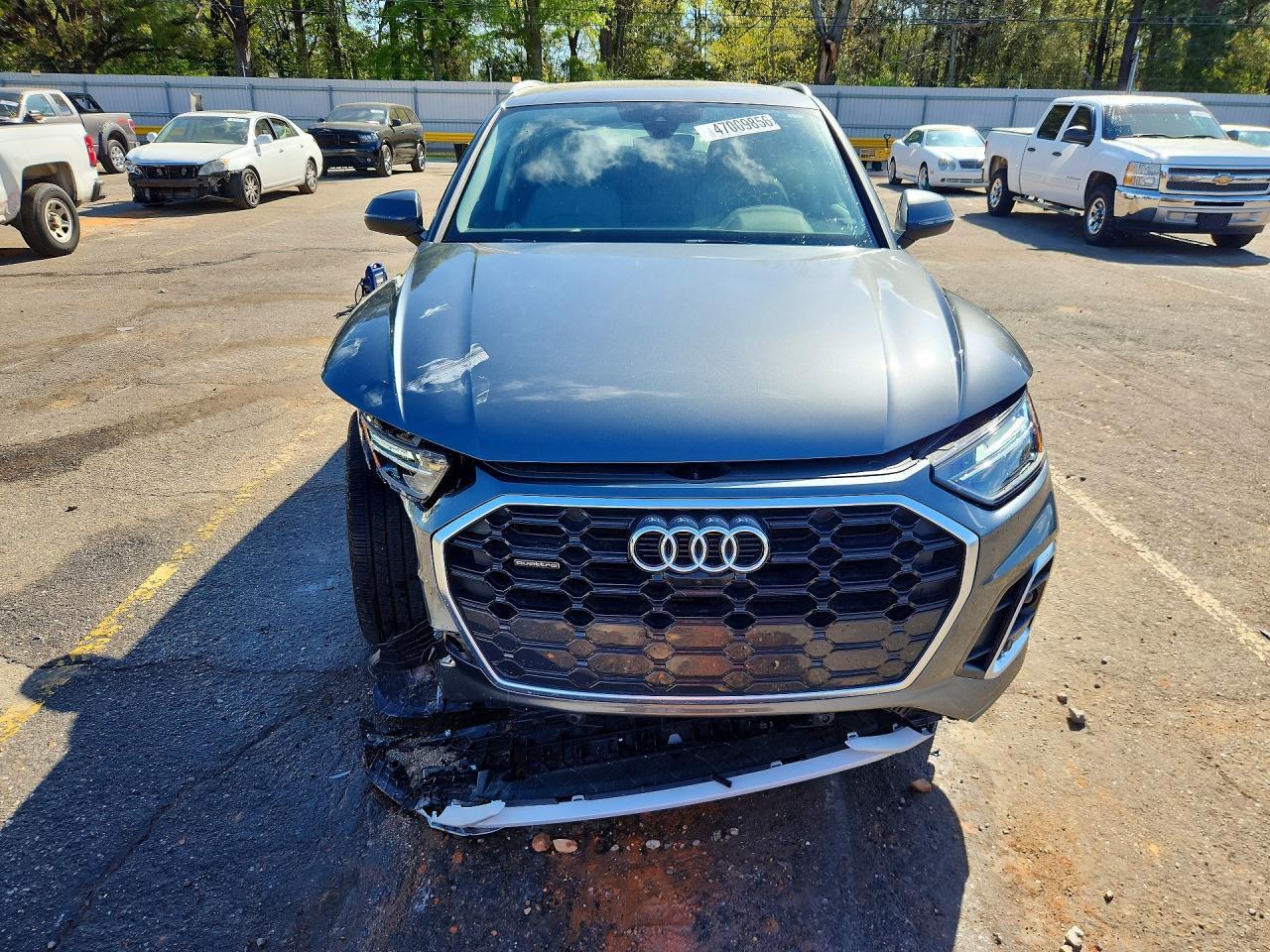 2023 Audi Q5 Premium Plus 45 - Фото 5