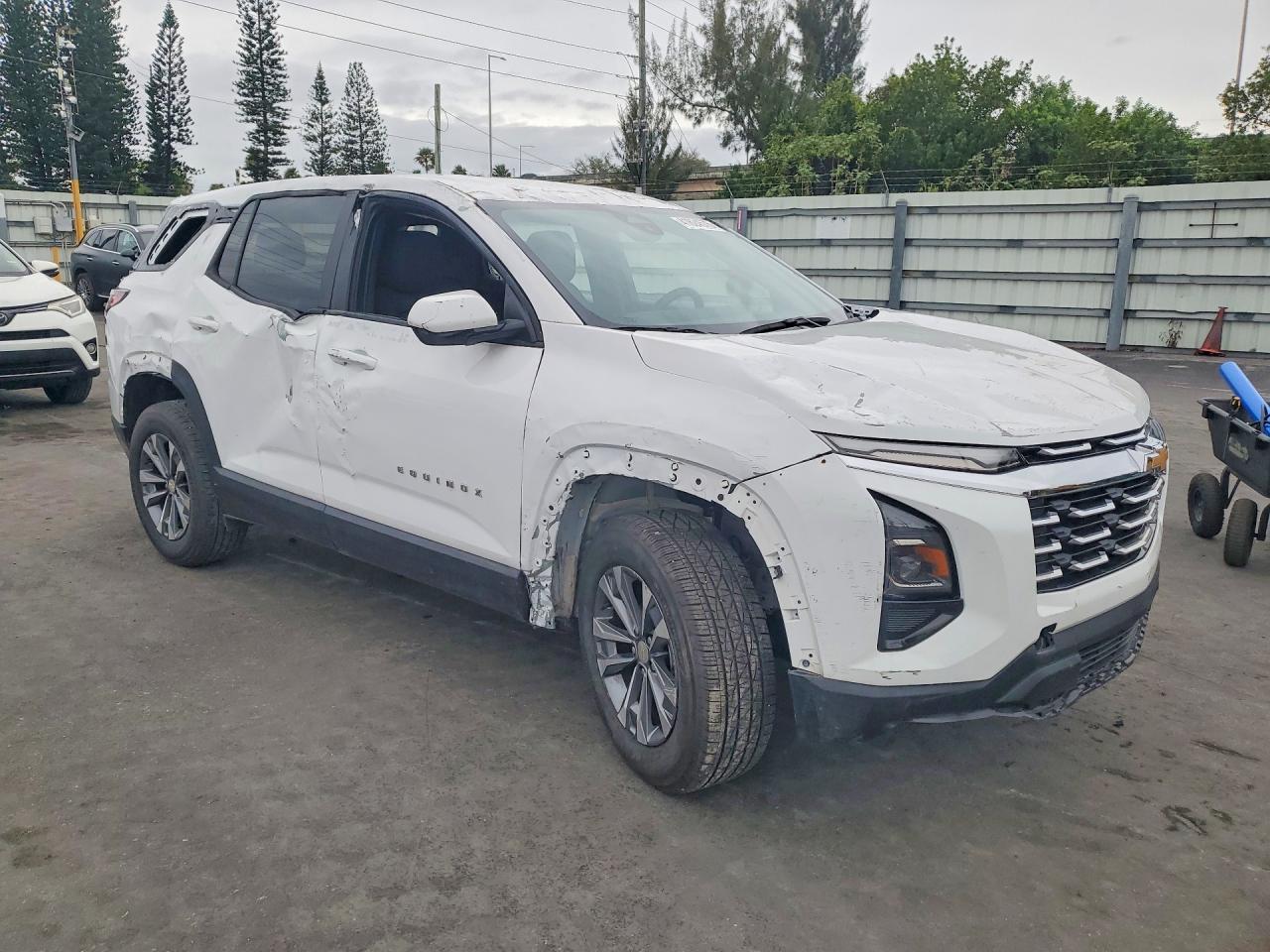 2025 Chevrolet Equinox Lt - Image 4