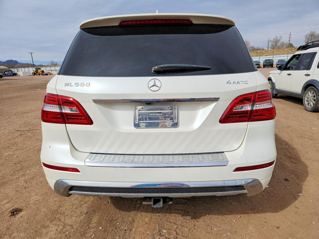 2014 Mercedes-Benz Ml 550 4Matic - Image 6