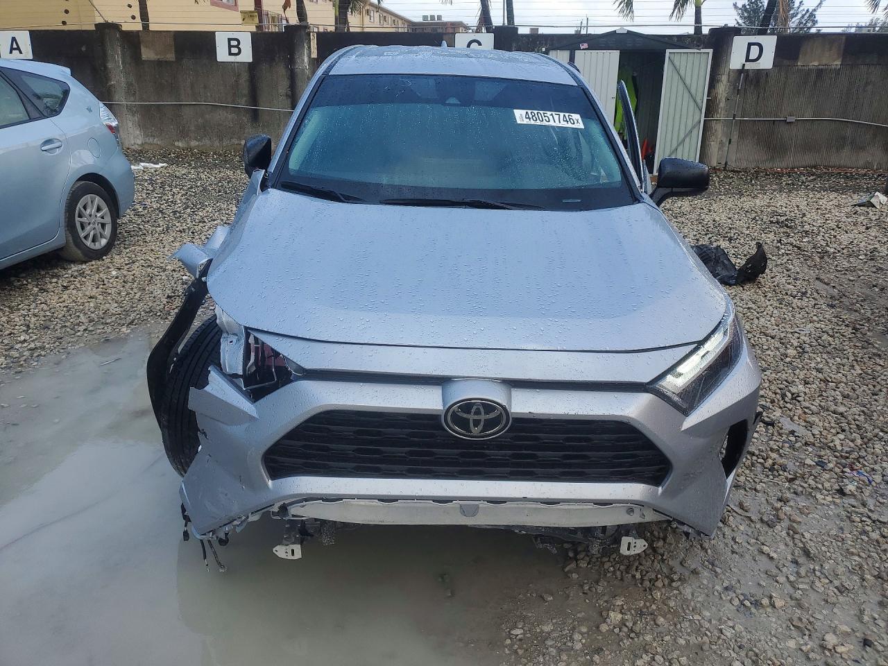 2025 Toyota Rav4 Le - Фото 5