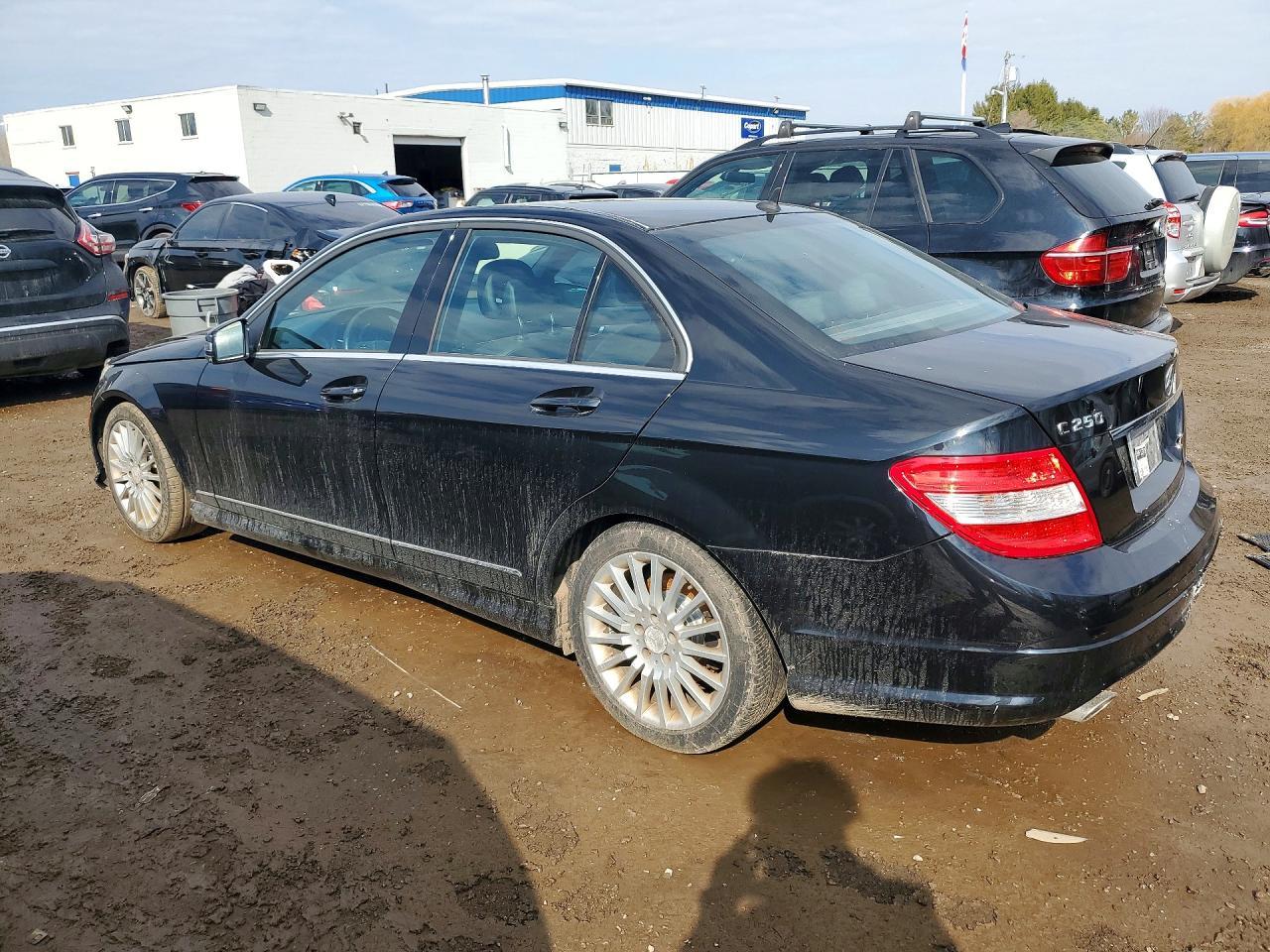 2010 Mercedes Benz C 250 4Matic - Фото 2