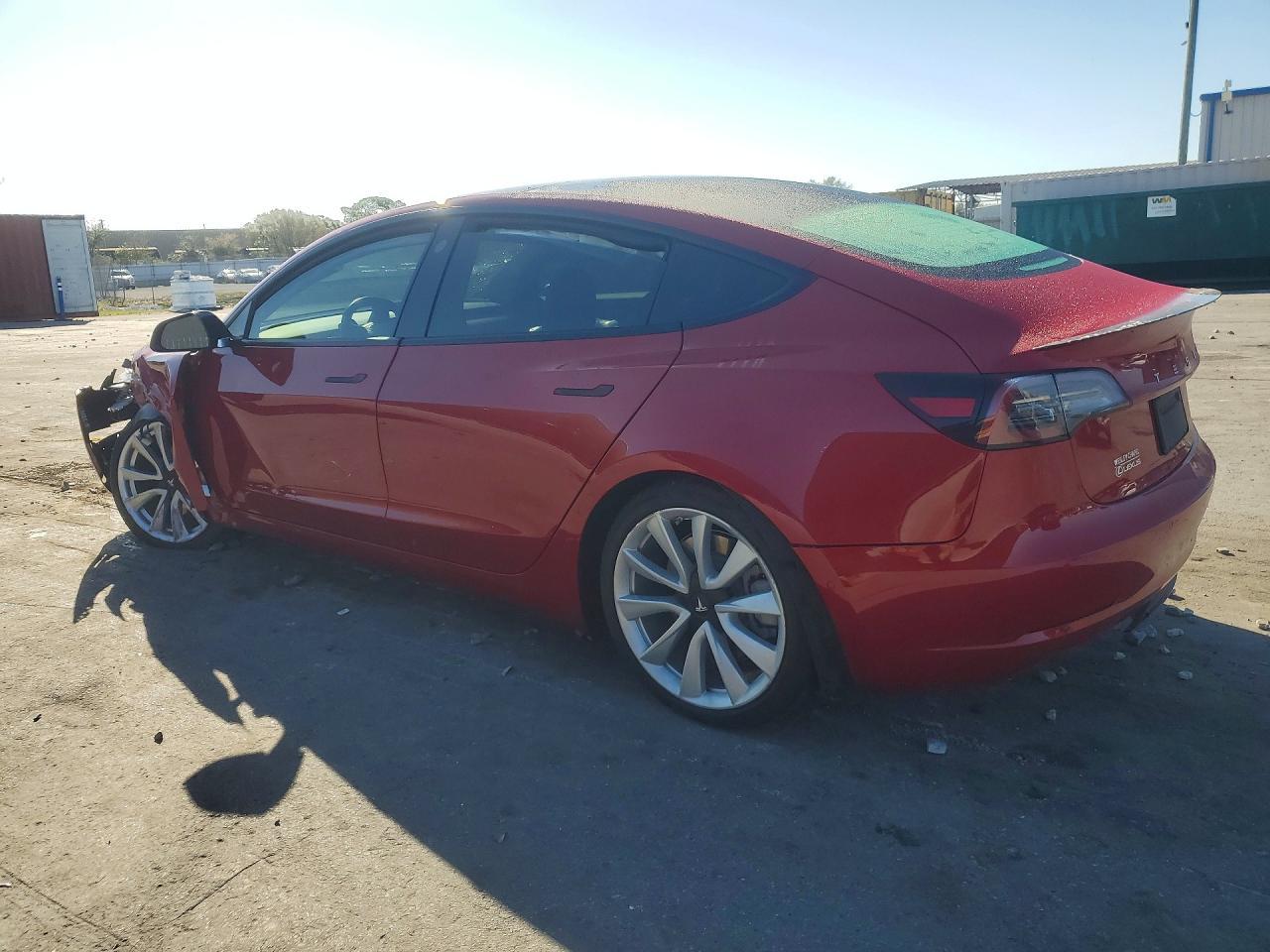 2019 Tesla Model 3 - Фото 2