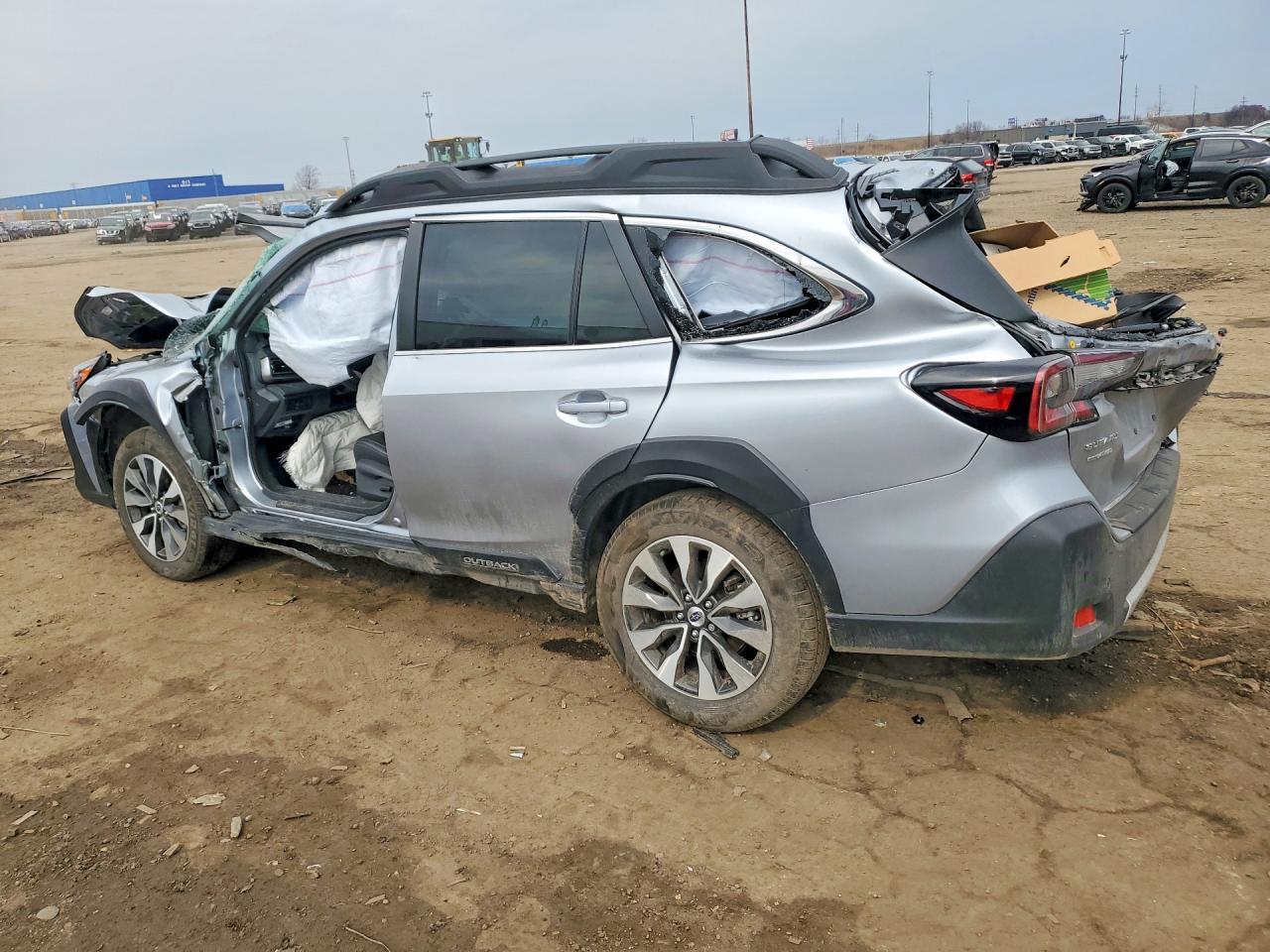2025 Subaru Outback Limited - Фото 2