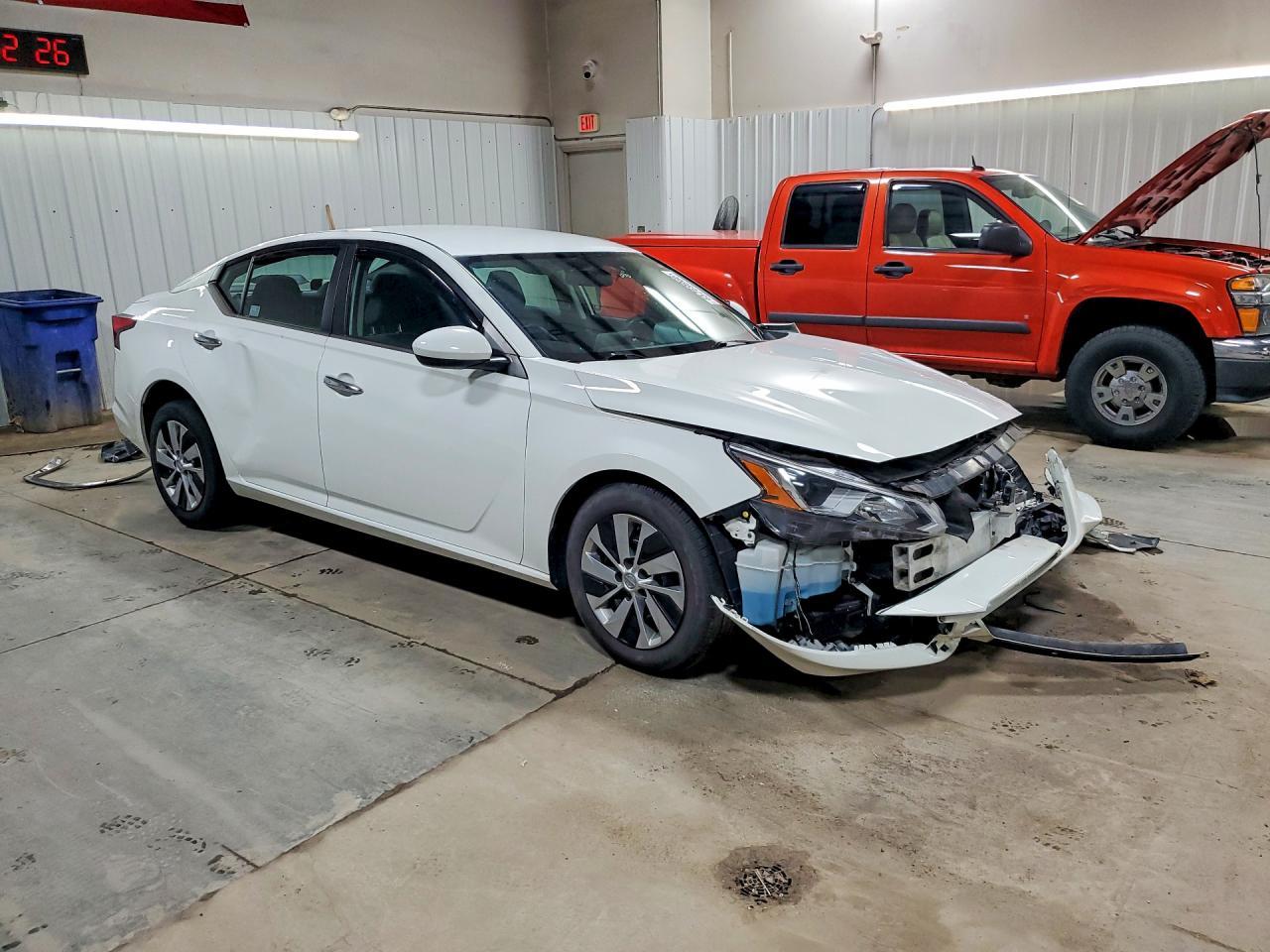 2020 Nissan Altima 2.5 S - Фото 4
