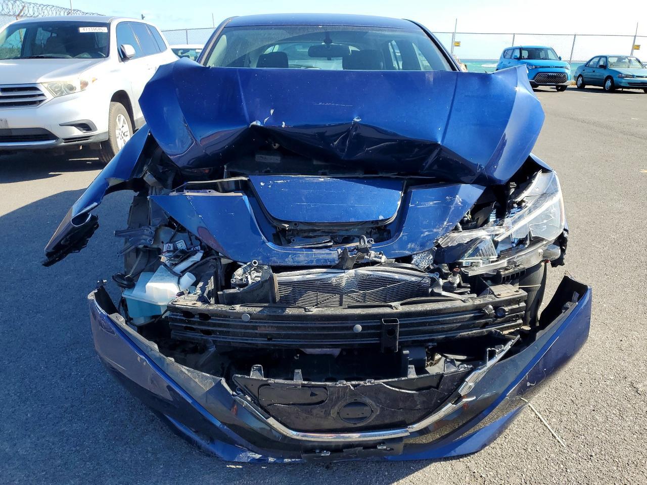 2019 Nissan Leaf S - Фото 5