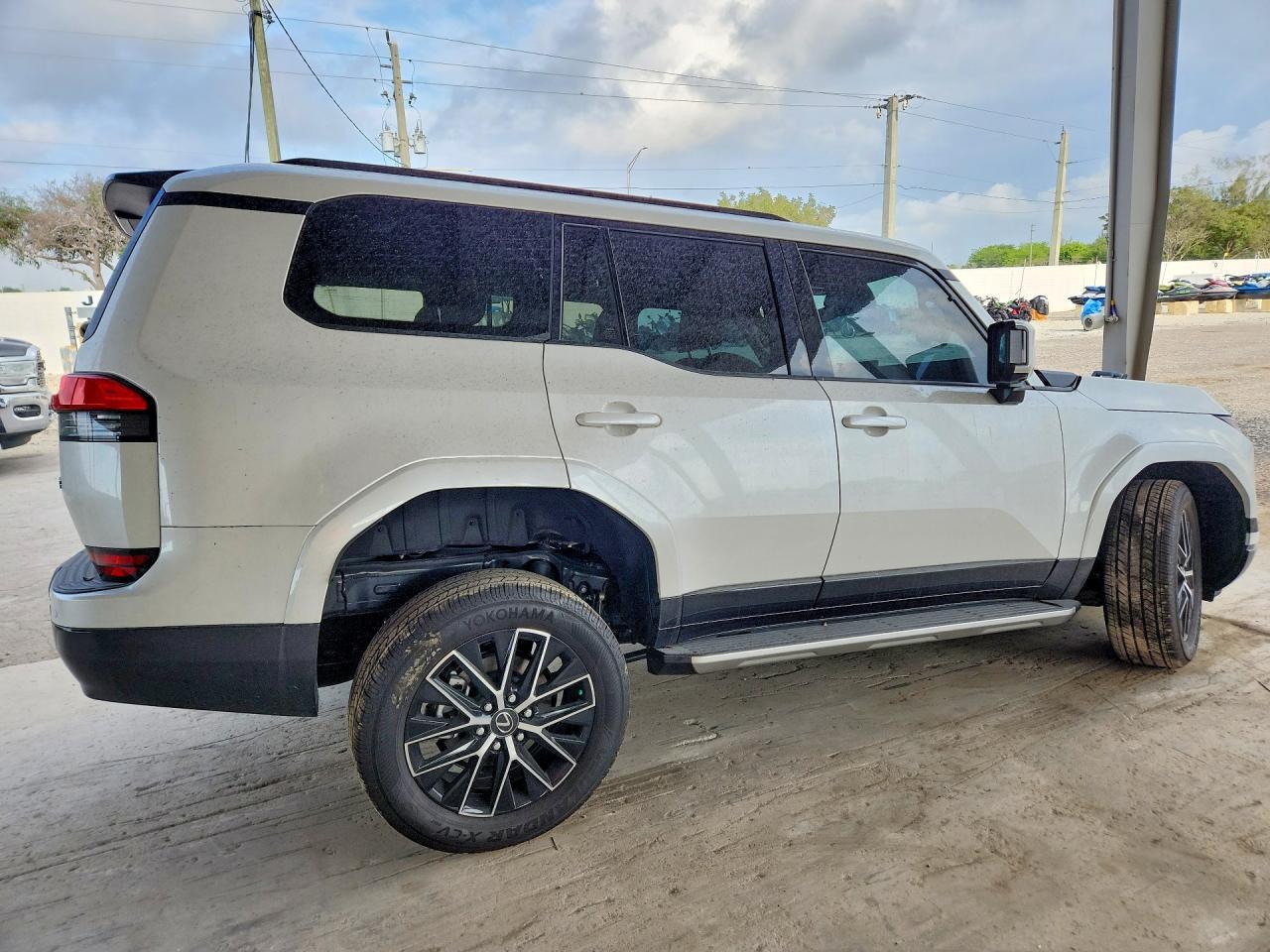 2025 Lexus Gx 550 Premium+ - Image 3