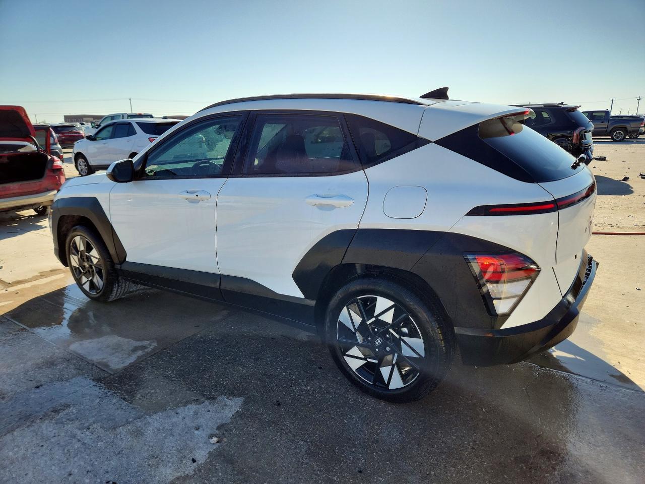 2024 Hyundai Kona Sel - Фото 2