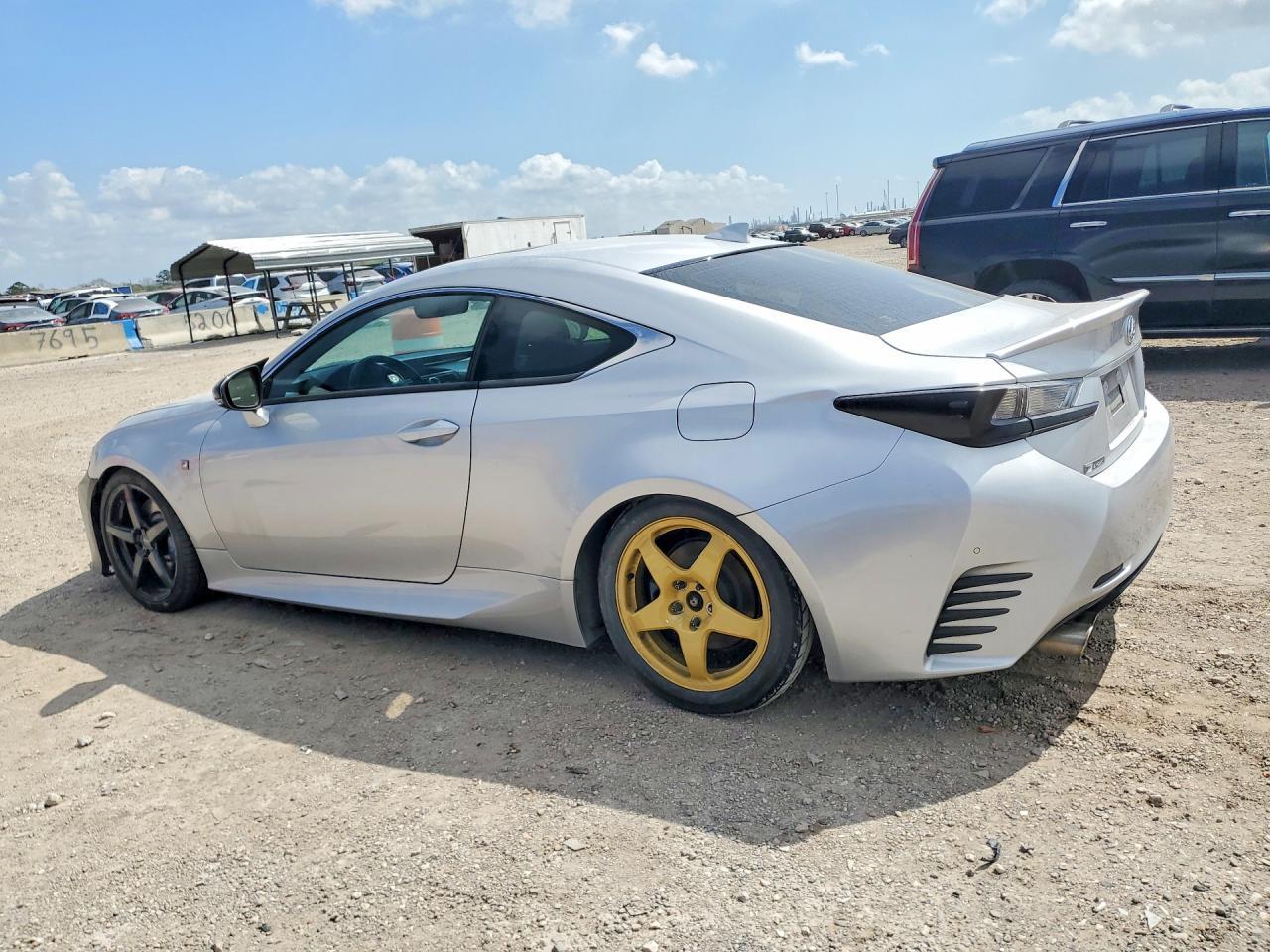 2017 Lexus Rc 350 Base - Image 2