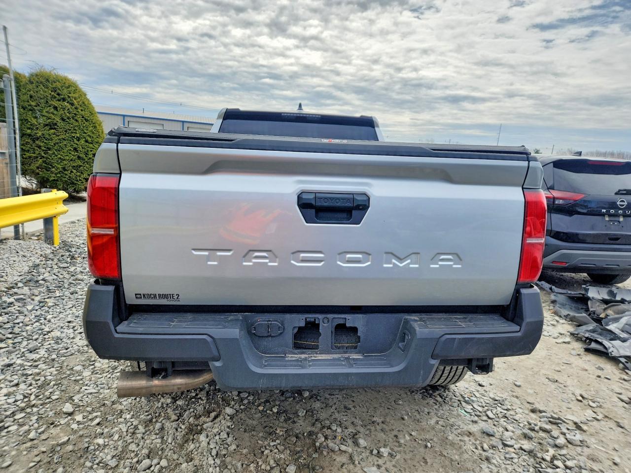 2025 Toyota Tacoma Sr - Фото 6