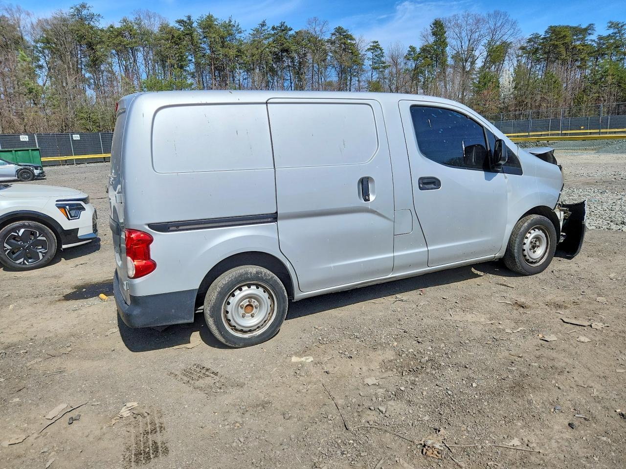 2017 Chevrolet City Express Ls - Image 3
