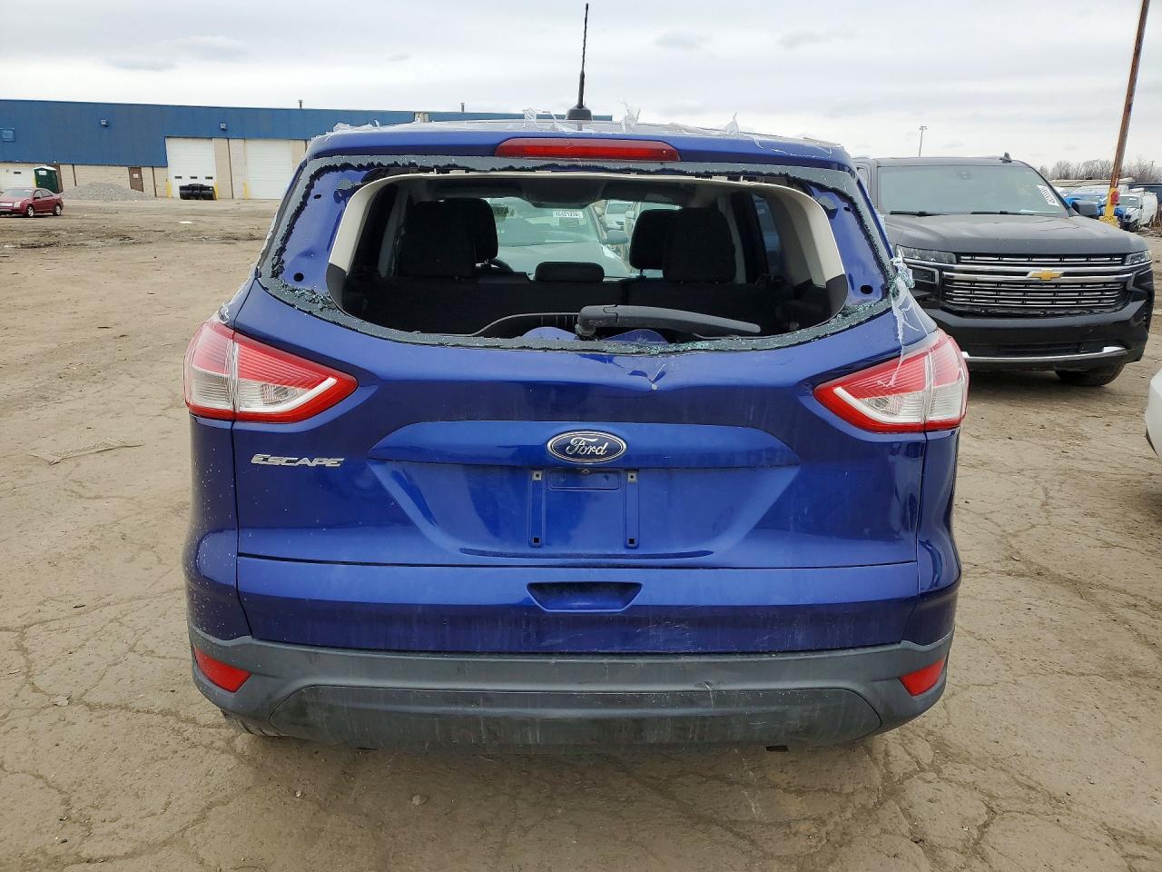 2016 Ford Escape S - Фото 6