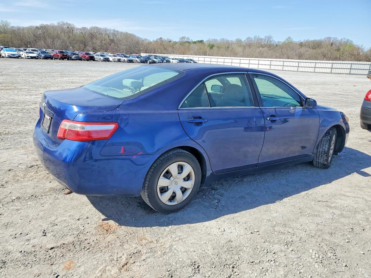 2009 Toyota Camry Base - Фото 3