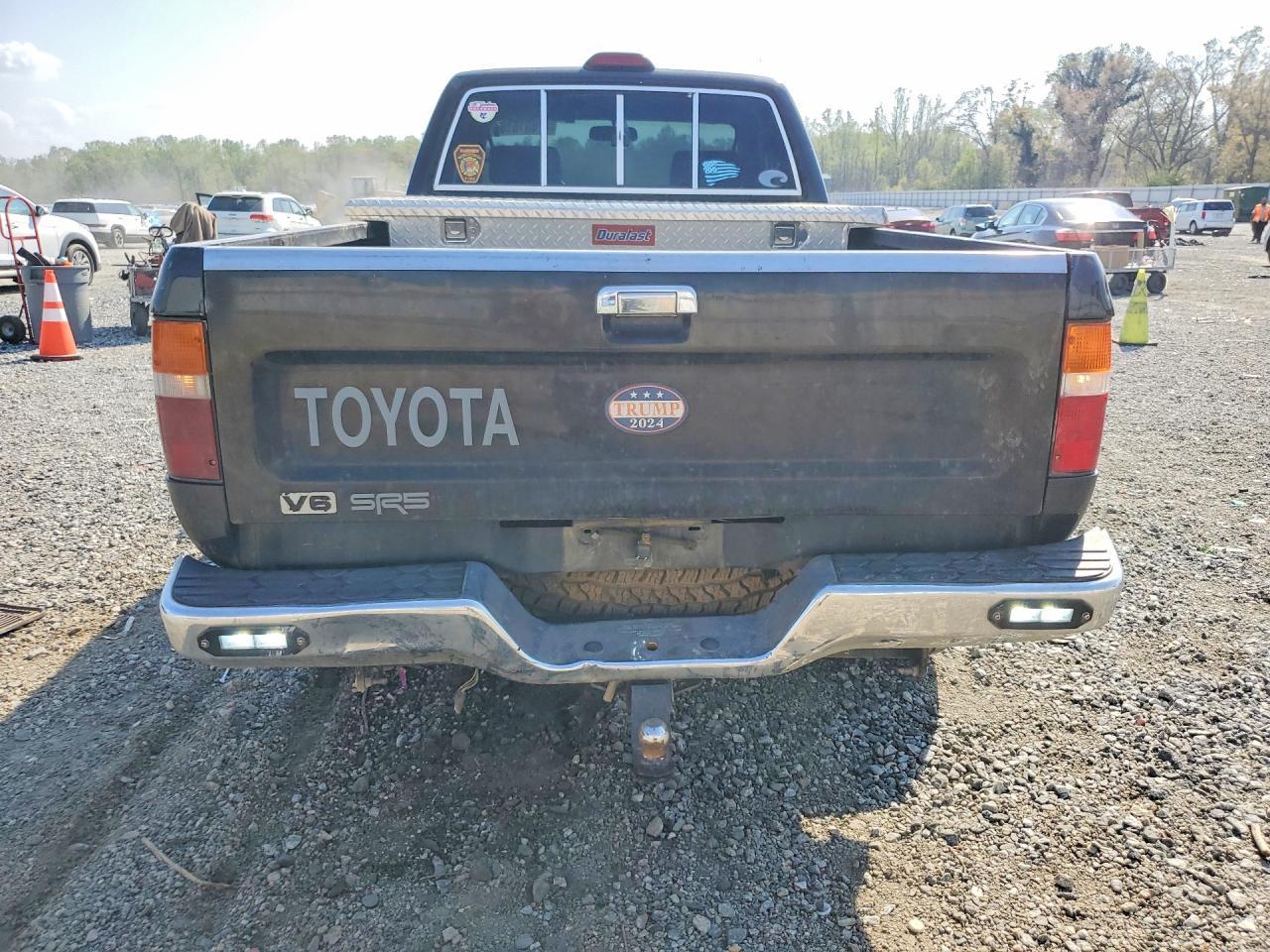 1994 Toyota Pickup Dx V6 - Image 6