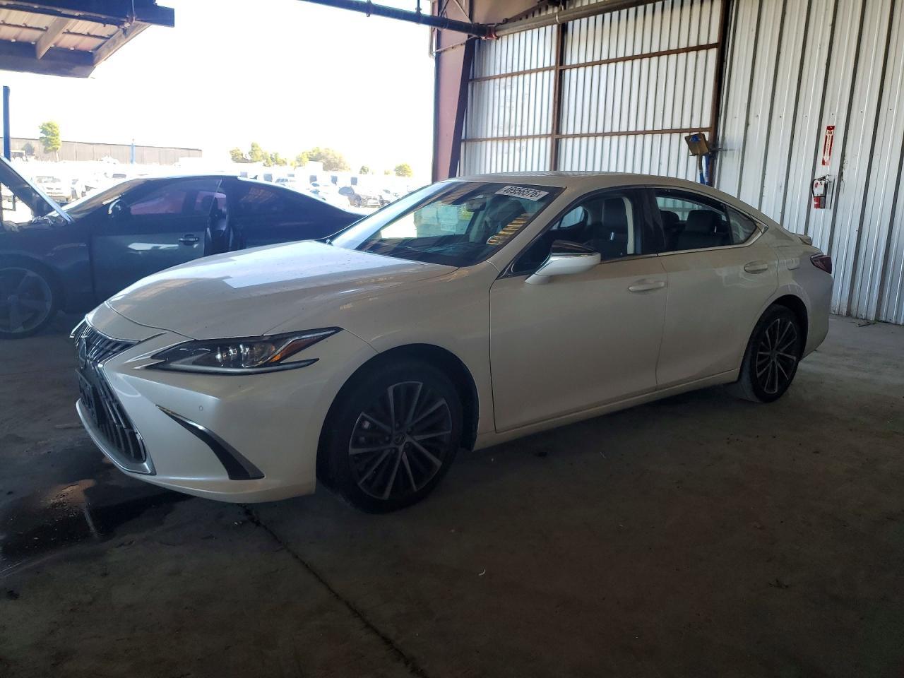 2025 Lexus Es 300H Base