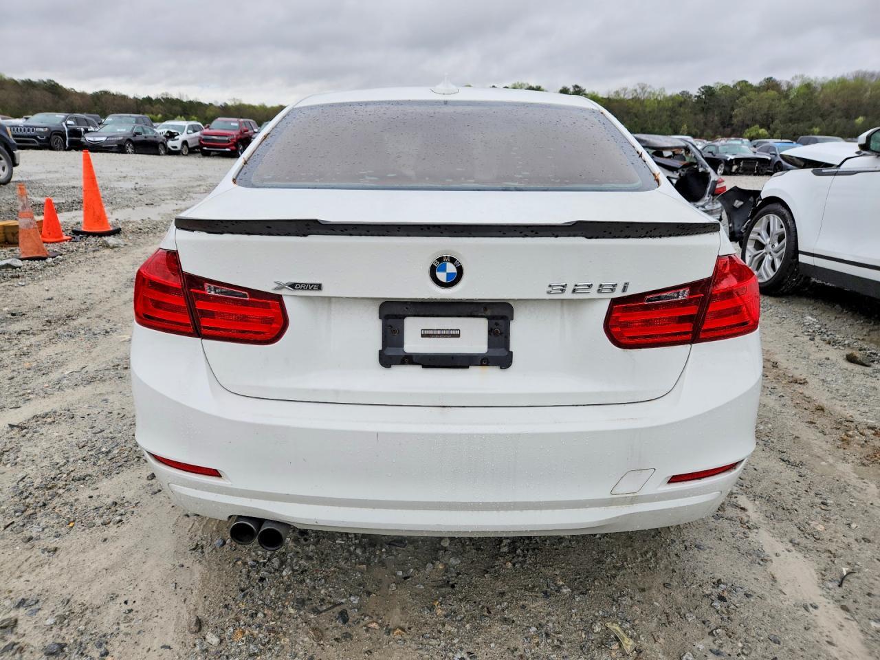 2014 BMW 328 Xi Sulev - Фото 6