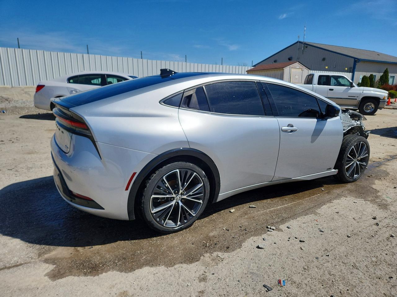 2024 Toyota Prius Xle - Фото 3