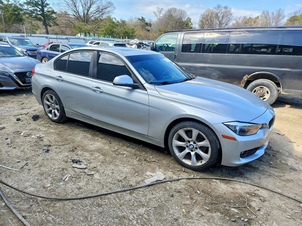 2013 BMW 320 I xDrive - Image 4