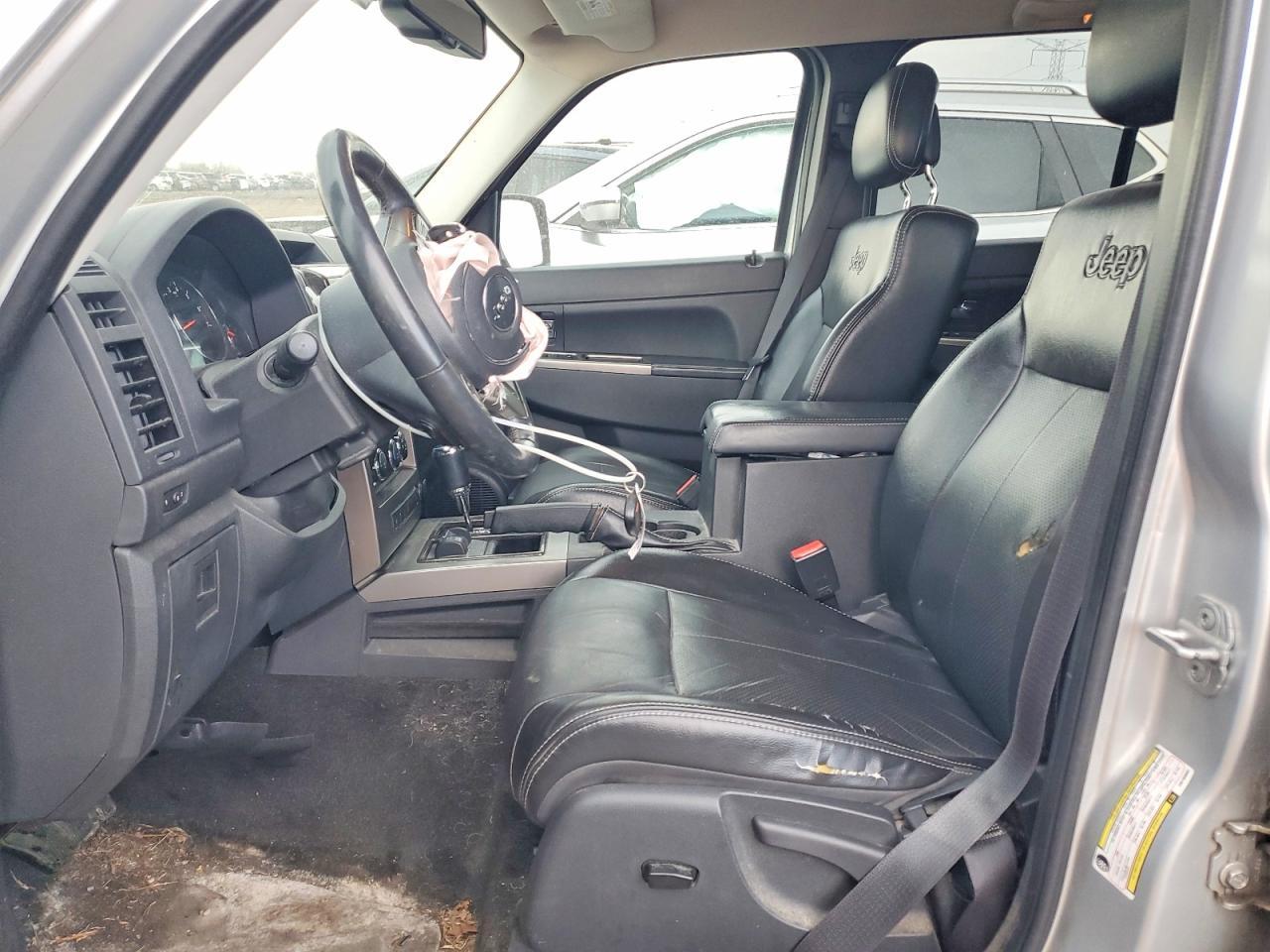 2012 Jeep Liberty Limited - Image 7