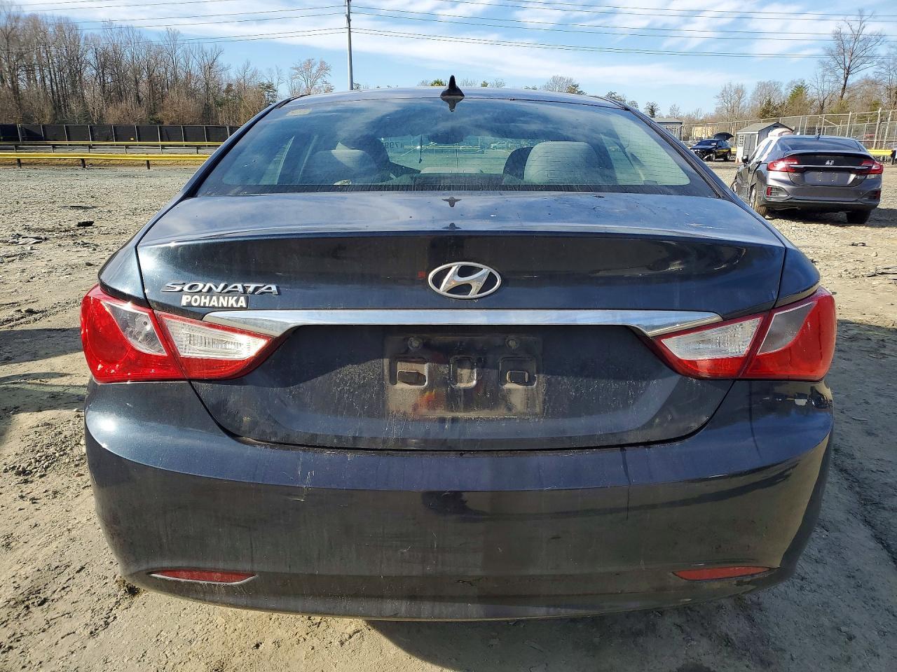 2013 Hyundai Sonata Gls - Image 6
