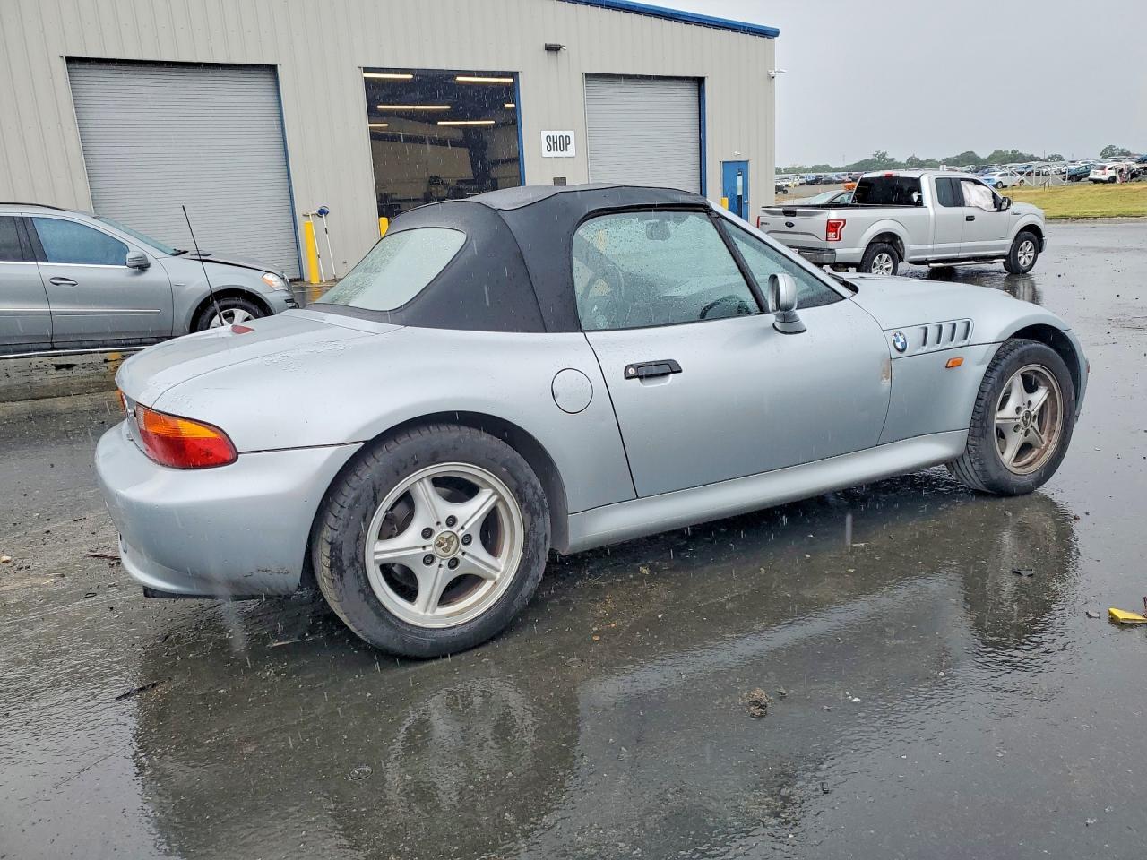 1998 BMW Z3 1.9 - Фото 3